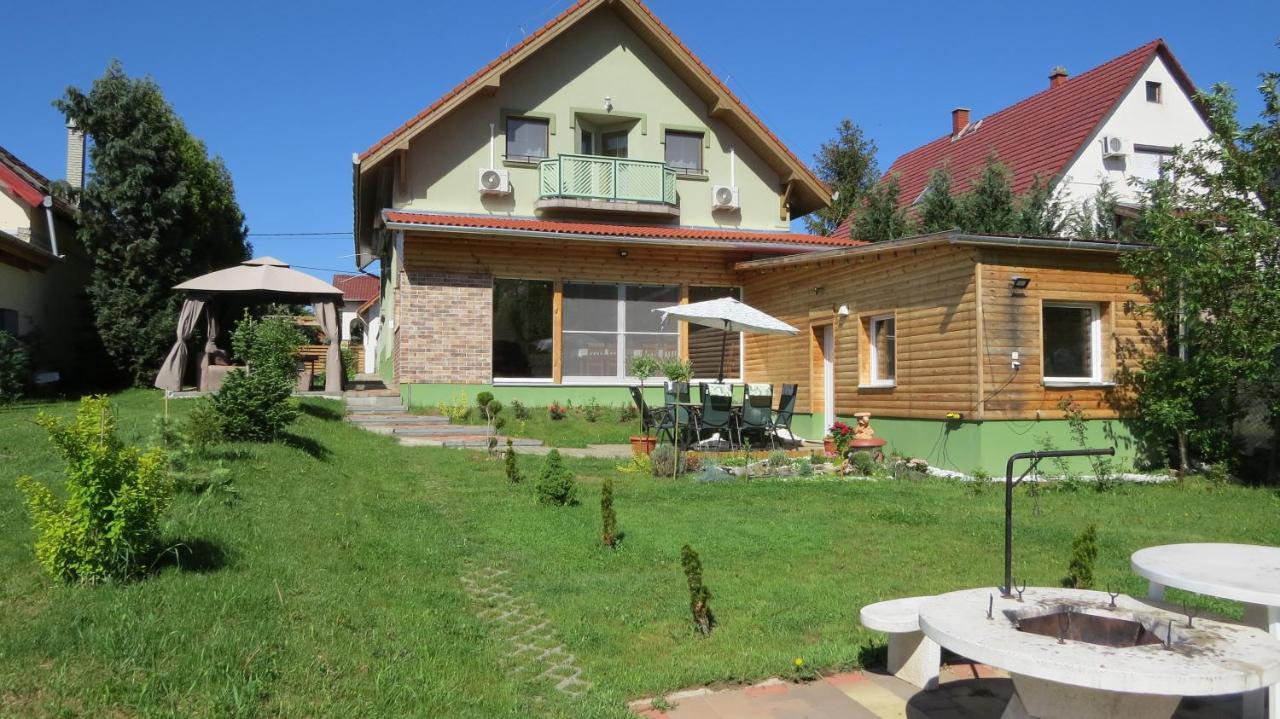 Hoforras Wellness Vendeghaz Hotel Egerszalok Exterior photo